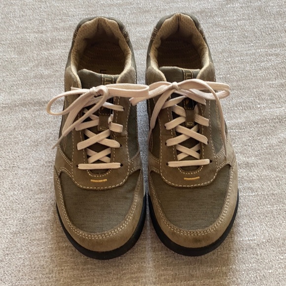 L.L. Bean Shoes - L.L.Bean Athletic Comfort Hiking Trail Sneakers Shoes Size 9 Medium